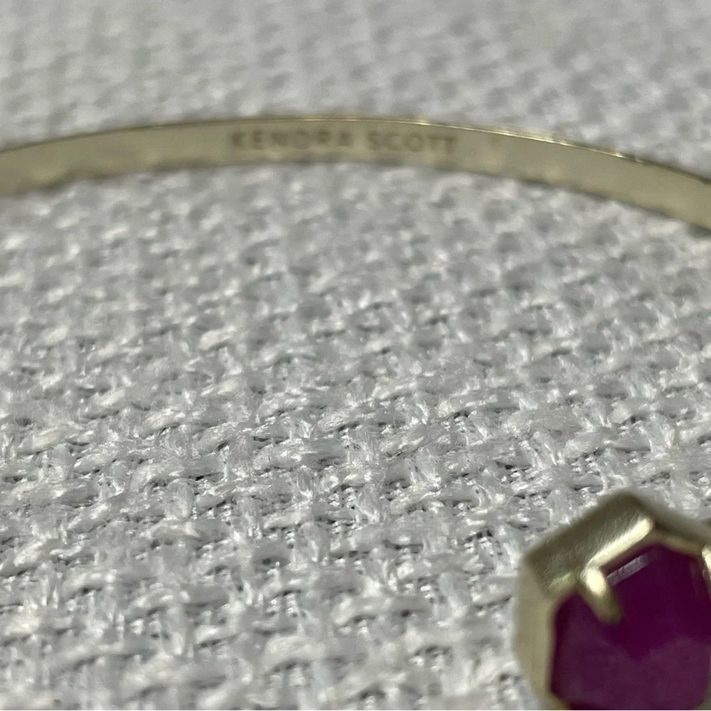 Kendra Scott bracelet